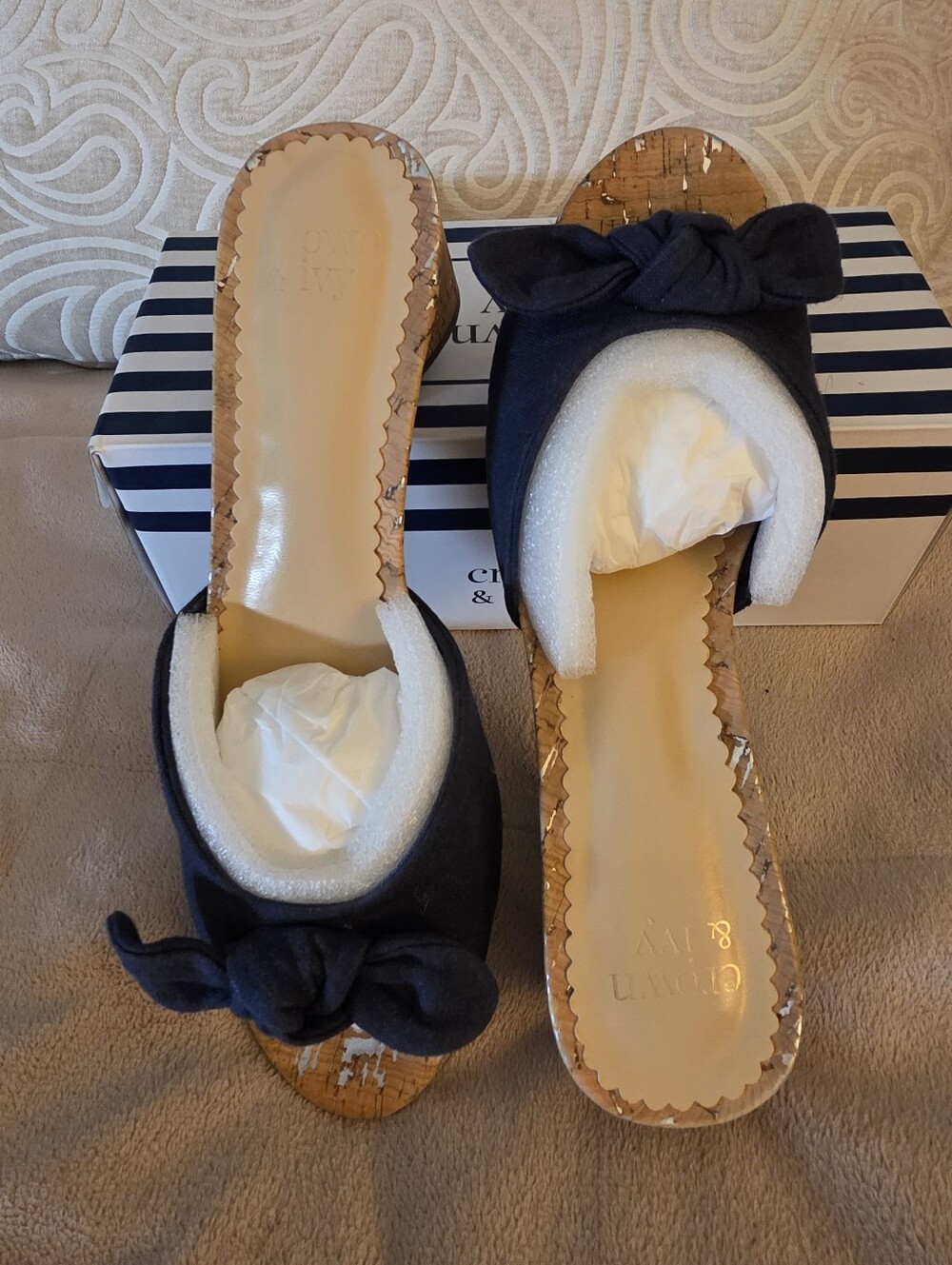 Crown & Ivy Wynnie Navy Canvas Mules - Size 8-1/2 (Very Good Condition)